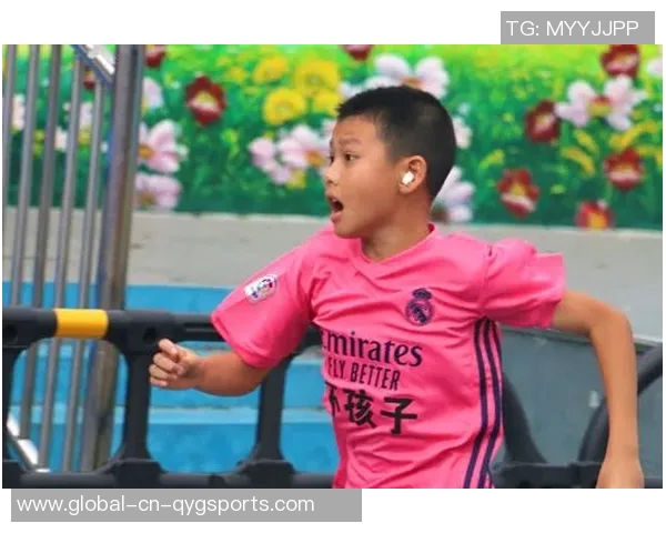 徐梦琪足球宝贝的魅力与坚持展现青春活力与运动精神
