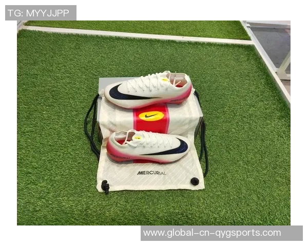 足球鞋太窄如何解决有效方法与穿着技巧分享